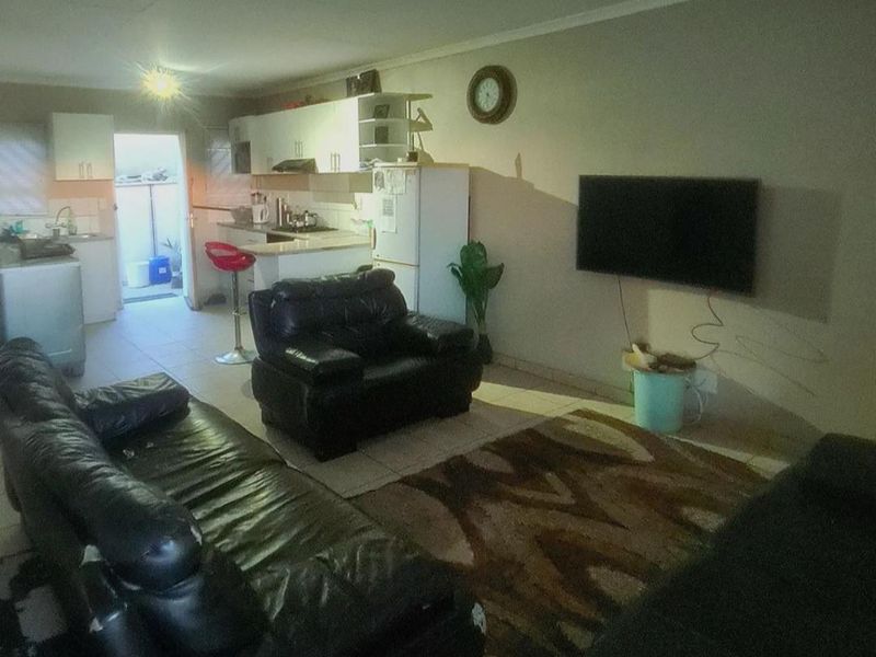 Townhouse for sale extension 4 OTJOMUISE - Photo 3