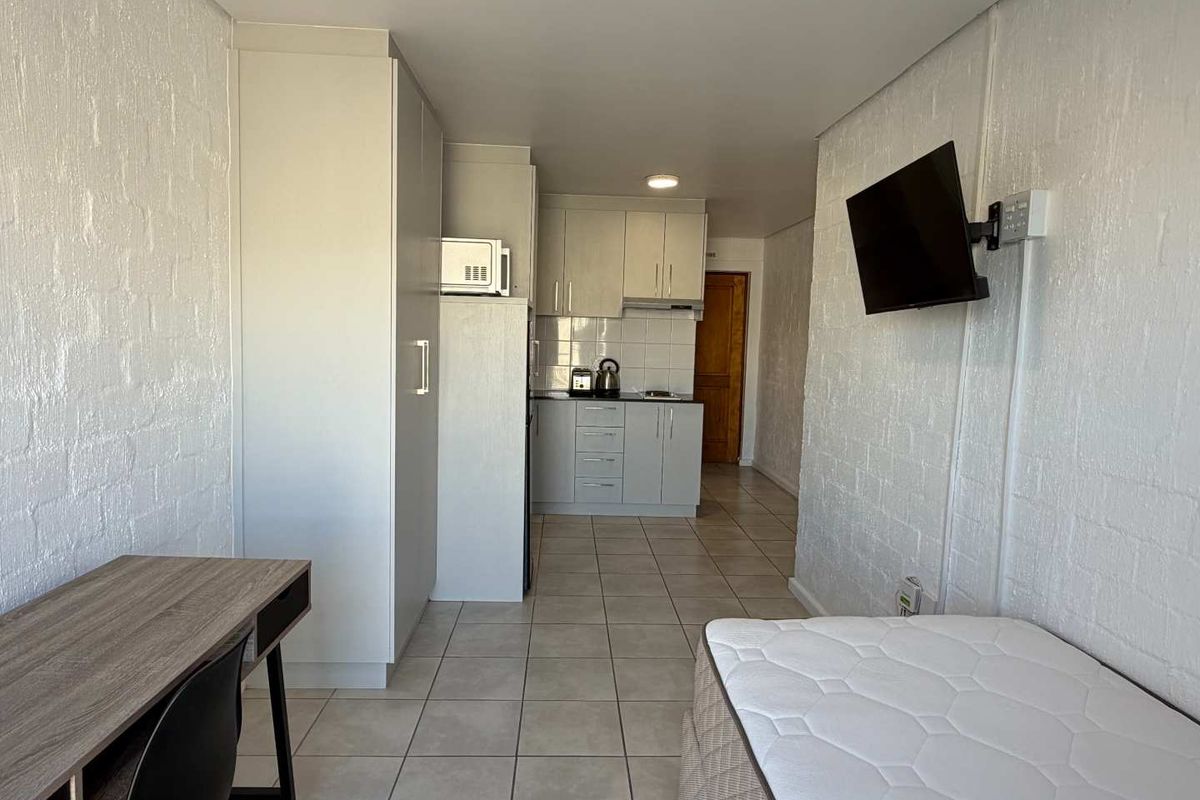 Bachelor Unit to Rent Close to Stellenbosch University - Photo 5