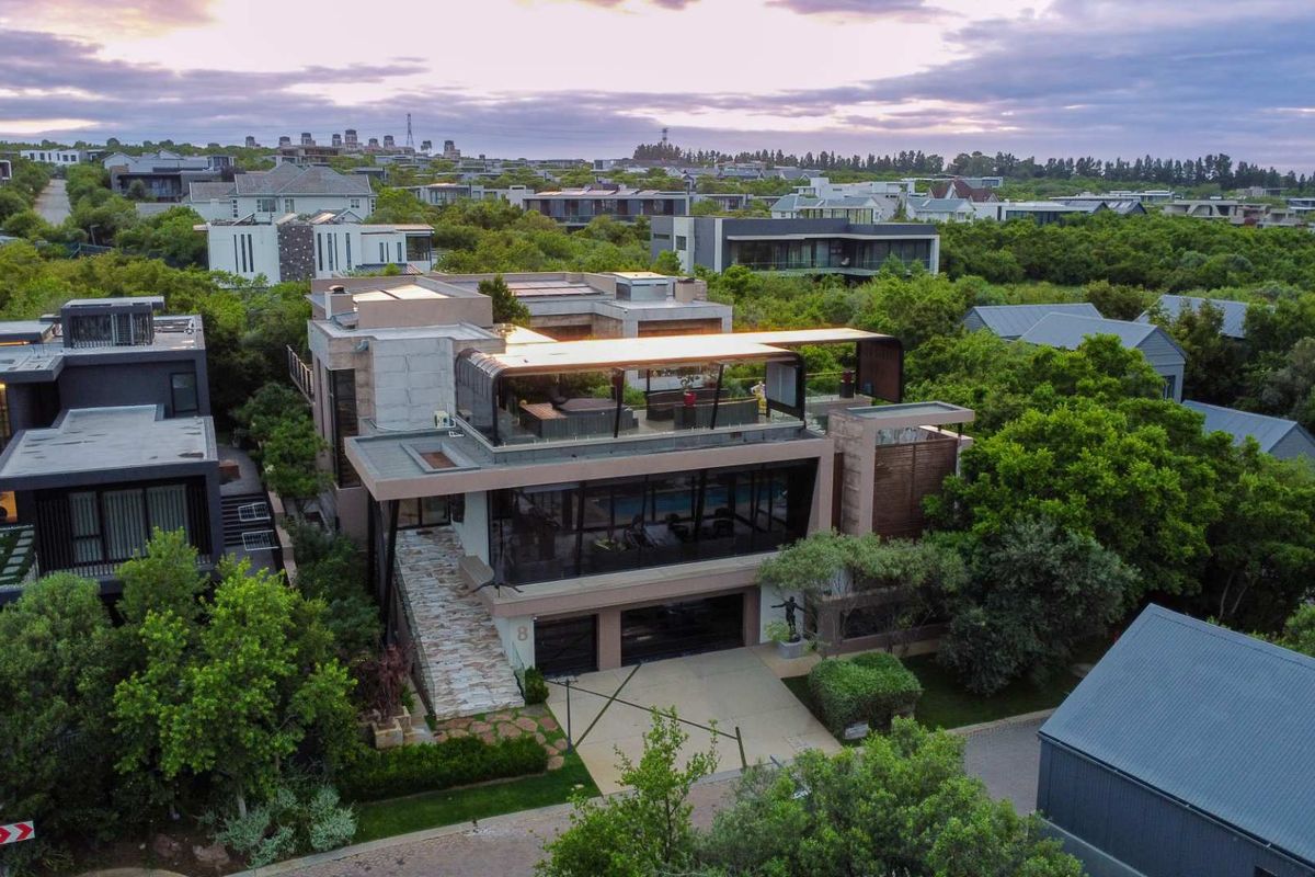 A Living Work of Art in Steyn City - Photo 2