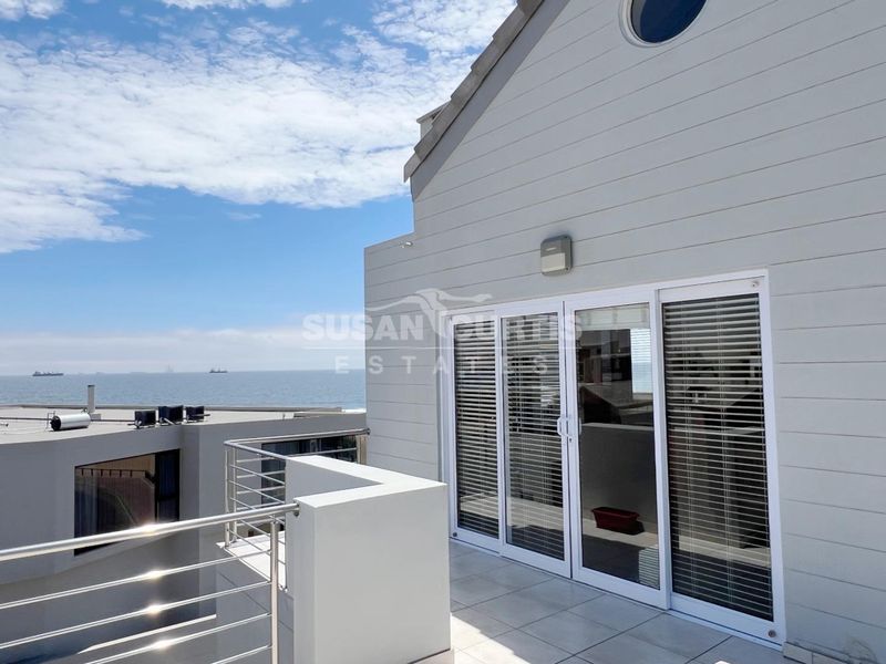 BEACHFRONT HOME - Photo 7