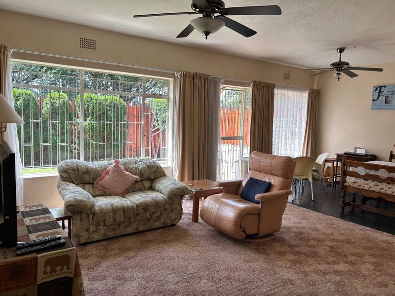 Duplex in prime position. - Photo 6