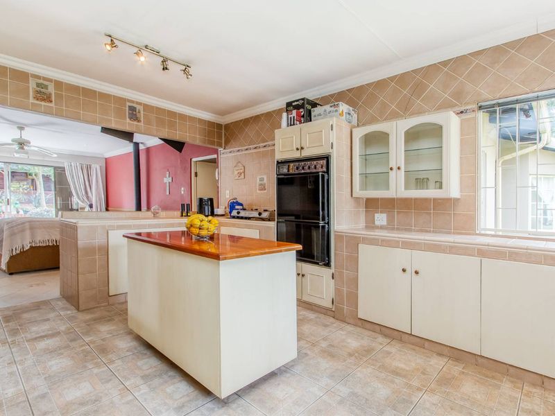3 Bedroom House in Randpark Ridge - Photo 4