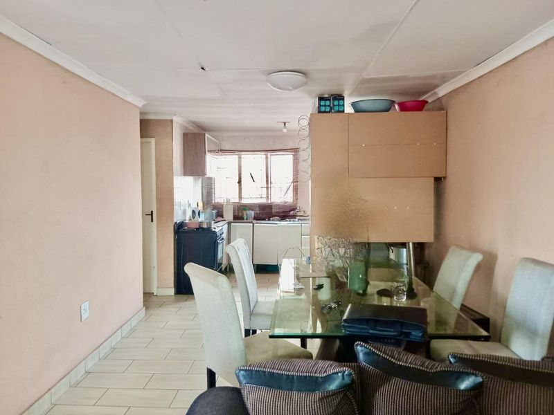 3 Bedroom house on the market - Photo 8