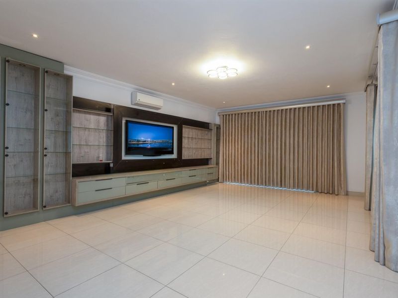 Live the Lifestyle you Deserve - Photo 5