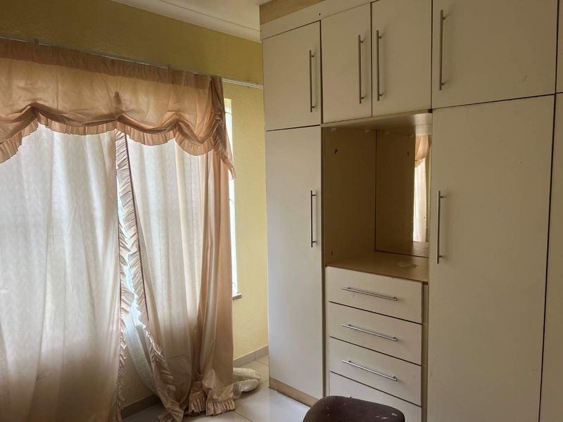 3 bed property with immediate occupation - Photo 6