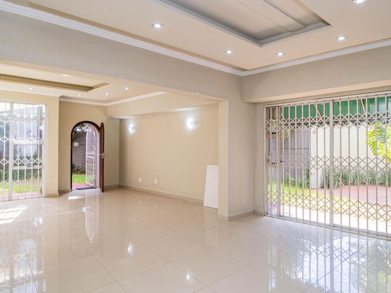 Discover Modern Comfort in This Renovated Duplex Townhouse! - Photo 2