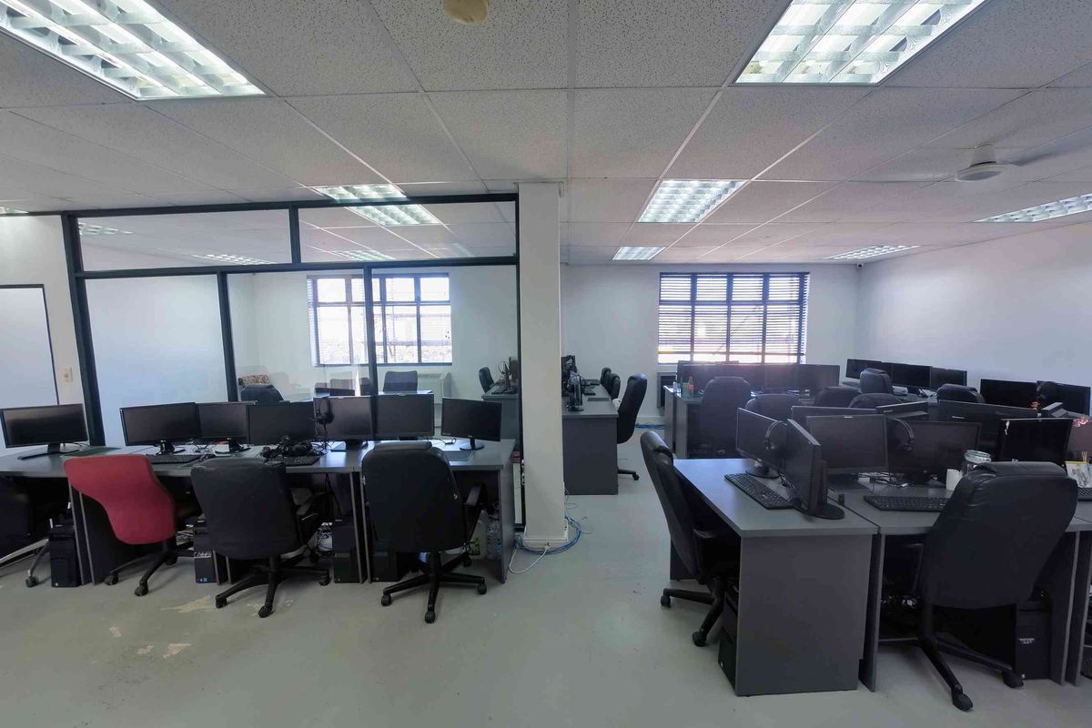 Functional and Practical: 2nd-Floor Office at Millennium Business Park - Photo 4