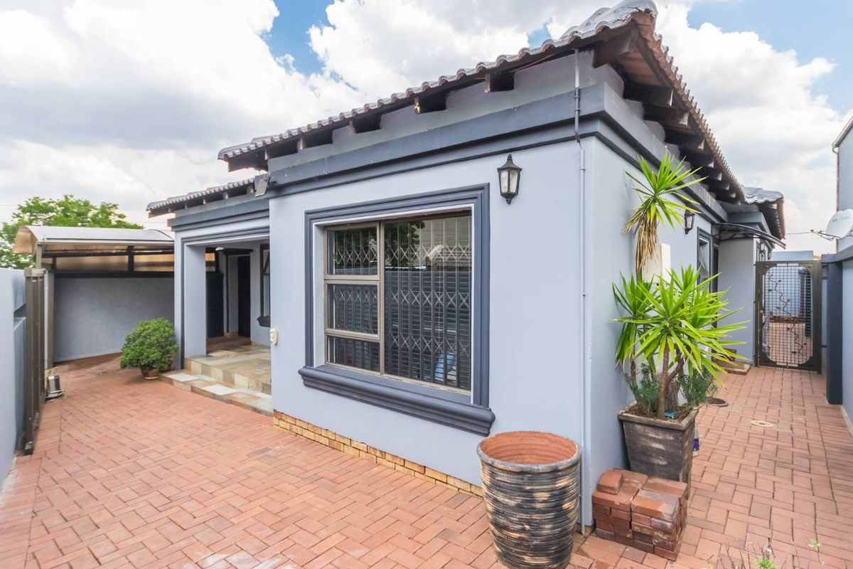 Your contemporary haven awaits - Photo 3