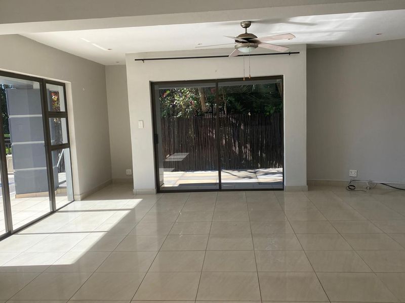 Rental Home in Palm Lakes Estate - Photo 7
