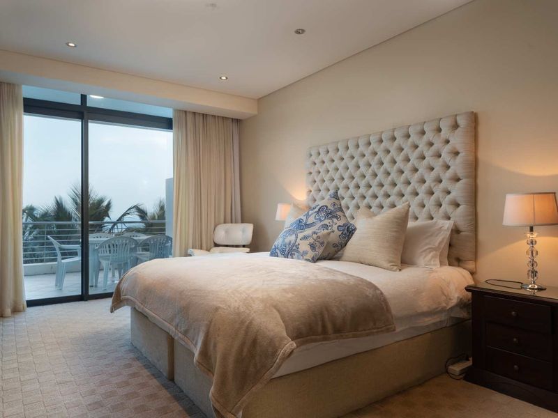 2 BEDROOM | 2.5 BATHROOM APARTMENT - Photo 3