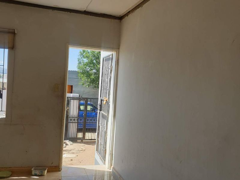 Your Dream Home Awaits in the Vibrant Freedom Land Location, Katutura, Windhoek! - Photo 9