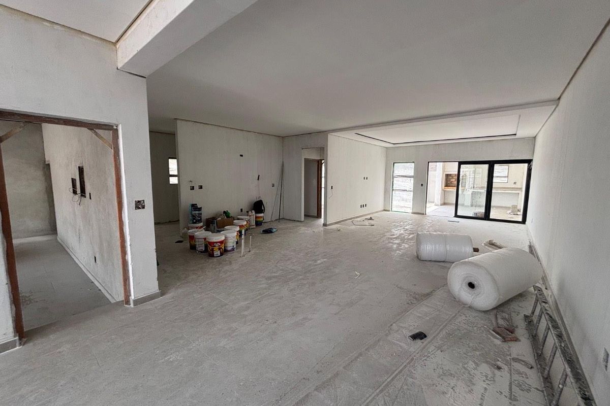 Beautiful new development - Photo 3