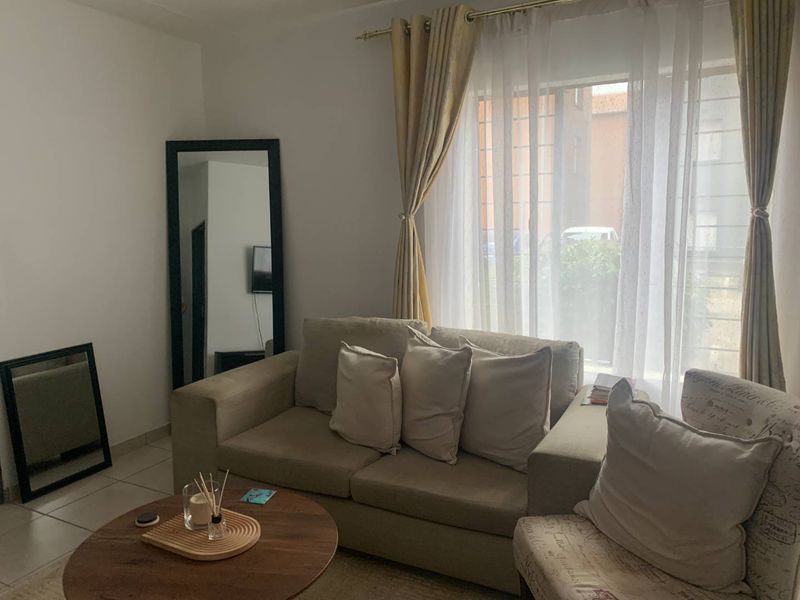 2 bedroom apartment fir sale in Jabulani Manor Soweto - Photo 4