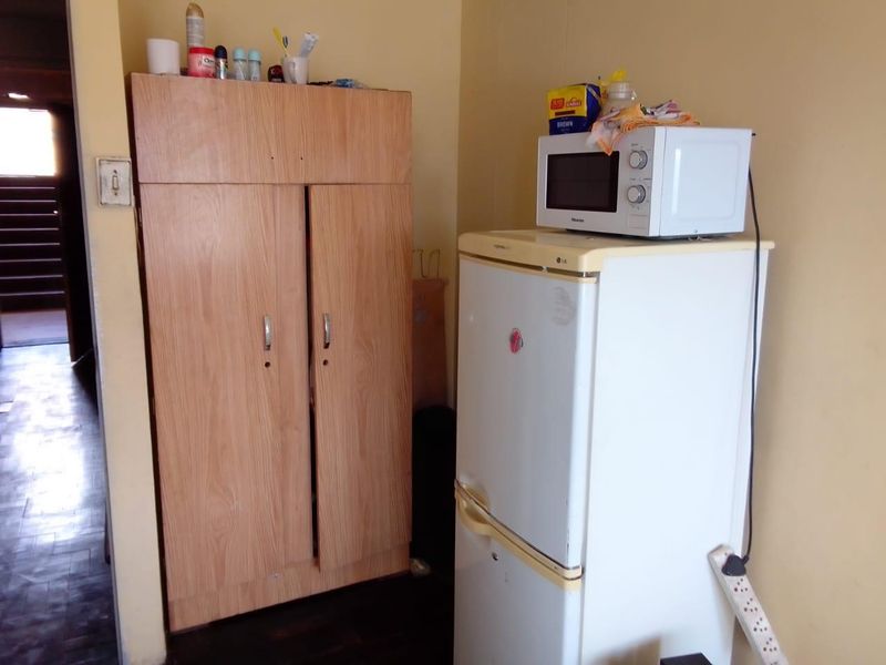 Secure Living in Prime Location - Don't Miss Out! - Photo 8