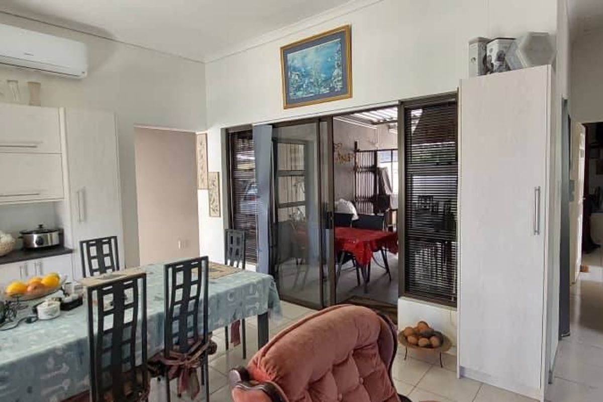 3 Bedroom Townhouse For Sale in Okahandja - Photo 3