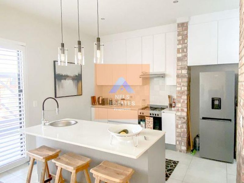 Spacious Townhouse with Stunning Dune Views For Sale in Kramersdorf, Swakopmund - Photo 2