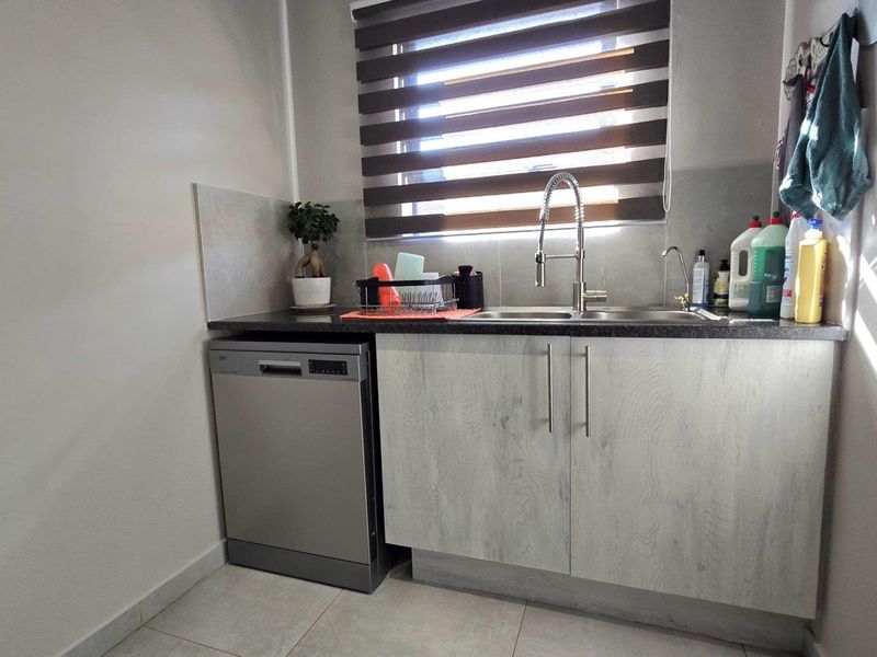 3 Bedroom Townhouse Cluster Home for Sale in New Redruth - Photo 10