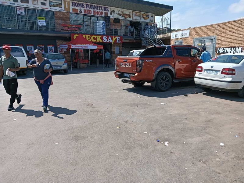 1. Shop Space to let in Marianhill Pinetown - Photo 4