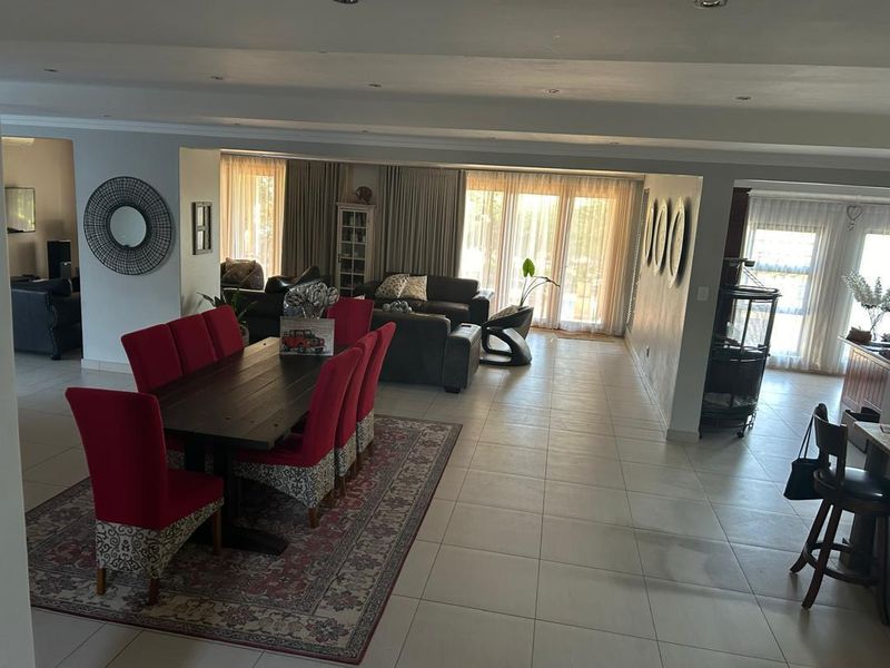 Luxurious Home For Sale - Outjo - Photo 5