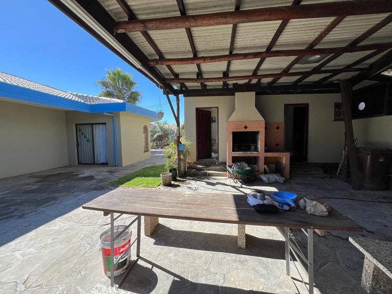 FOR SALE: 4-BEDROOM HOUSE WITH 2-BEDROOM FLAT – OCEAN VIEW - Photo 5