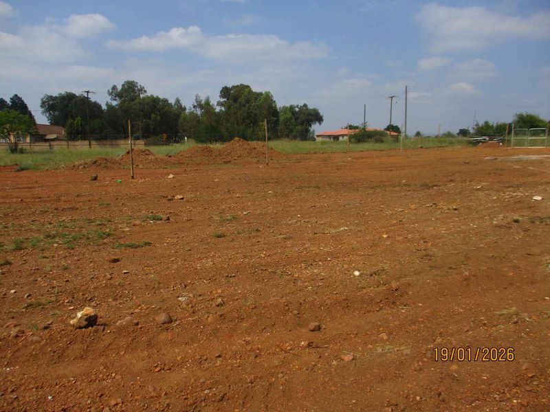 Enjoy the tranquility of Henley - Photo 8