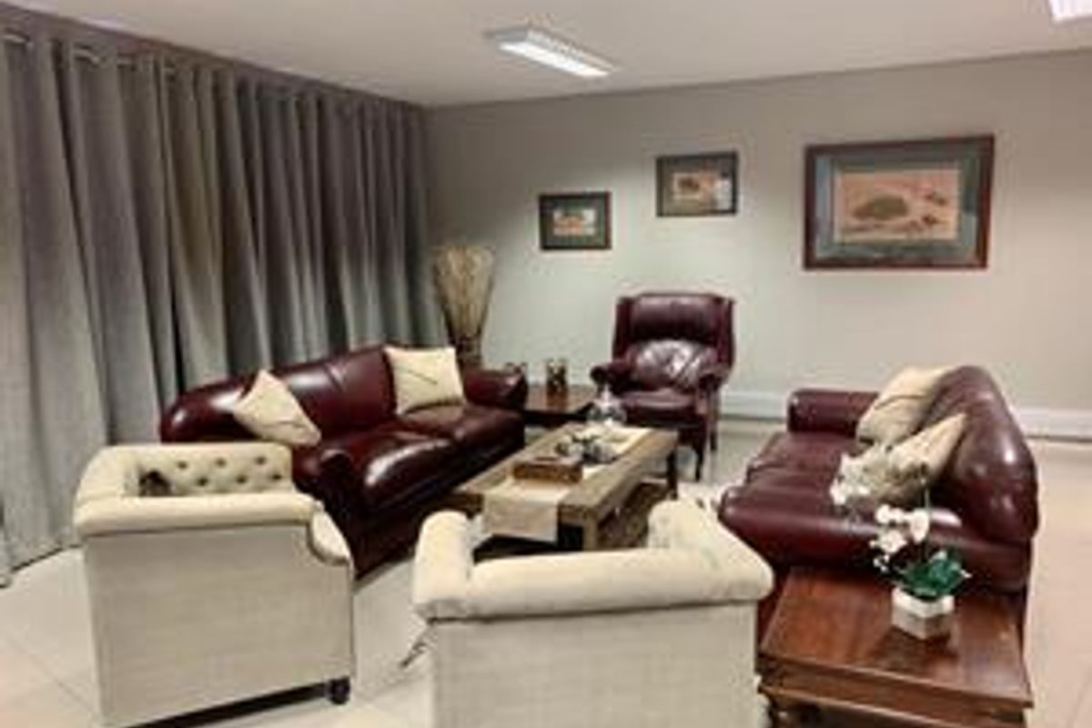 A-Grade Warehouse - For Sale -  AS INVESTMENT - Photo 2