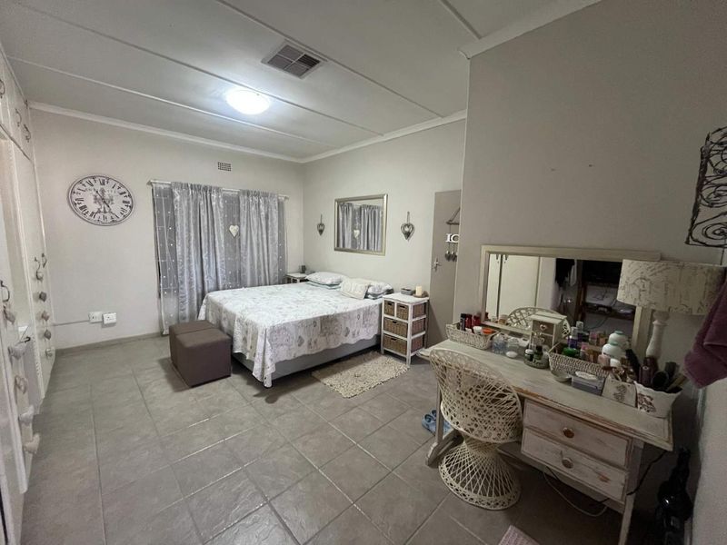 Fantastic 4-bedroom family home in a popular area - Photo 2