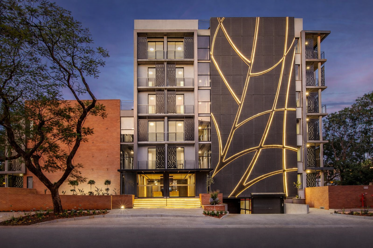 Luxurious Two-Bedroom, Two-Bathroom Student Apartments with Lifestyle Amenities - Photo 2