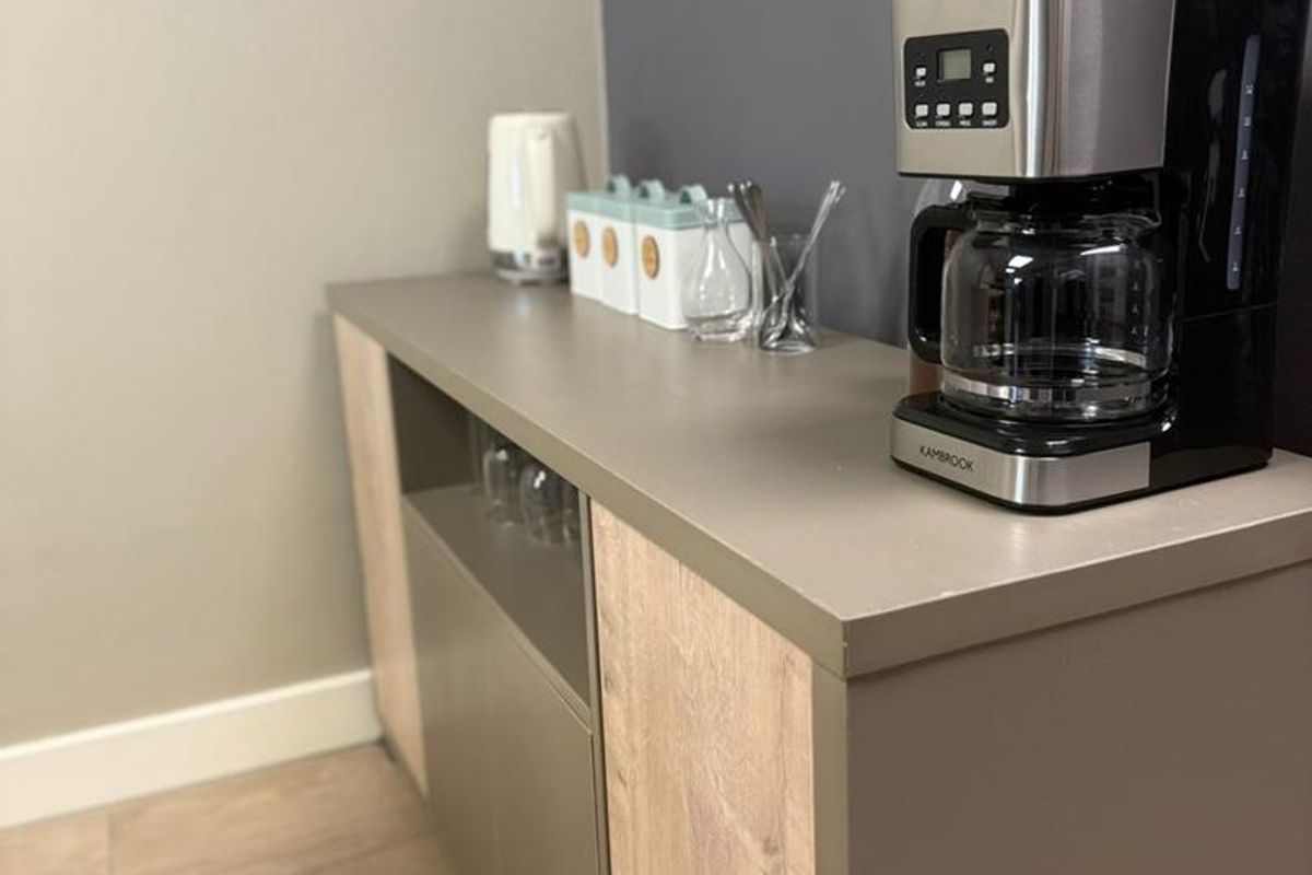 Fully functional and furnished office space to let Maerua Mall - Photo 3