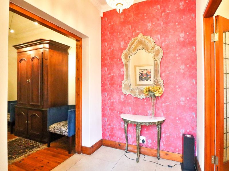 4 BEDROOM HOUSE FOR SALE IN BROOKLYN - Photo 3