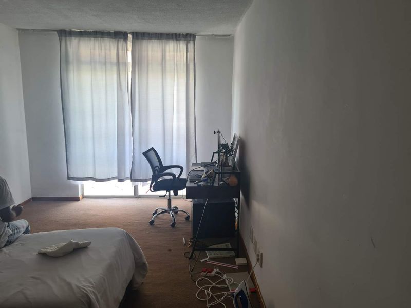 Hillcrest Boulevard, Bachelor to rent - Photo 2