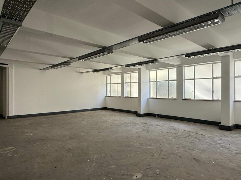 372m2 2nd floor unit ideal for health and wellness to let - Photo 8