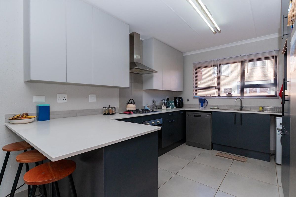 Low Maintenance Cluster. - Photo 4