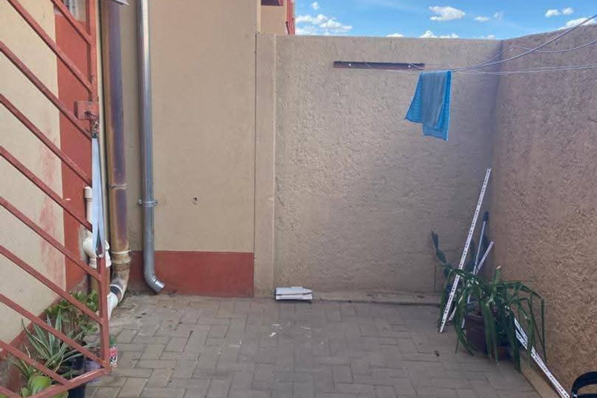 ⚜️Flat Init For Sale Peneyambeko Courts🔥 - Photo 2