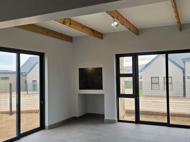 Retirement Home for 55 years and over - Photo 7