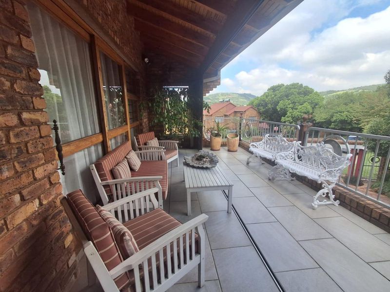 FAMILY HOME IN CUL-DE-SAC - MULBARTON - Photo 2