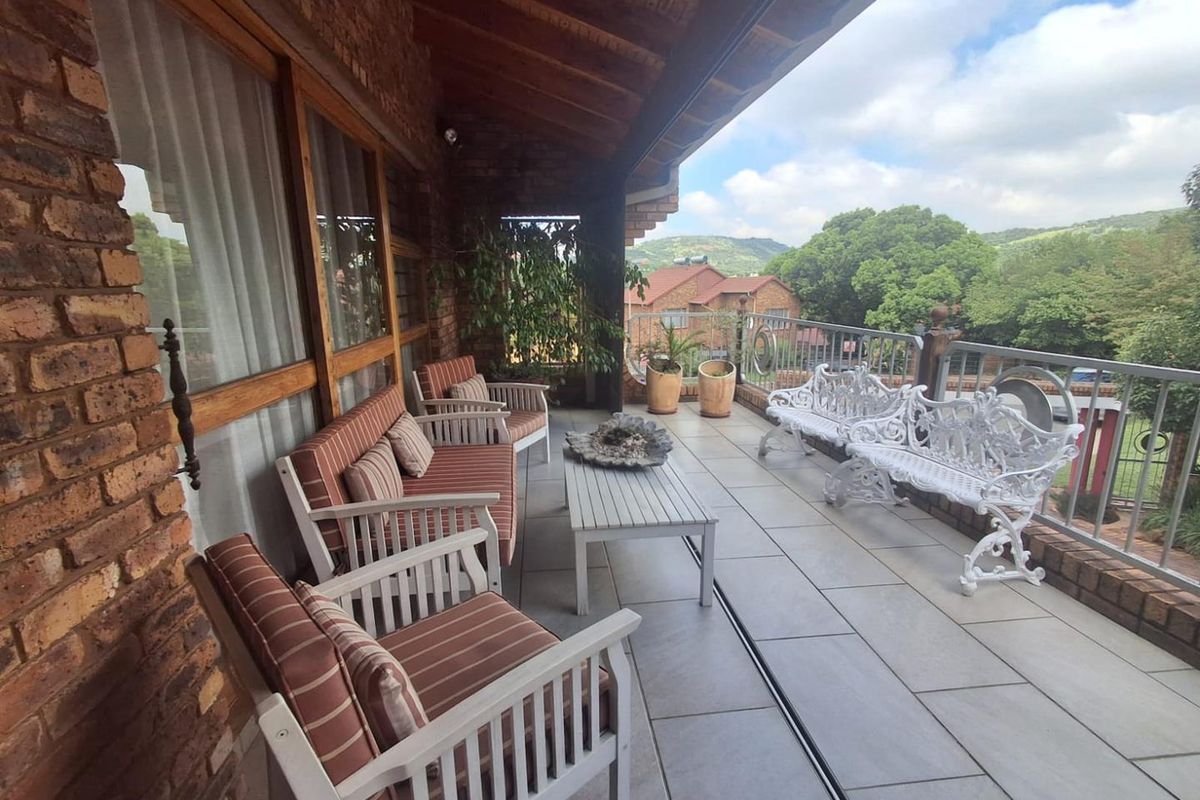 FAMILY HOME IN CUL-DE-SAC - MULBARTON - Photo 2