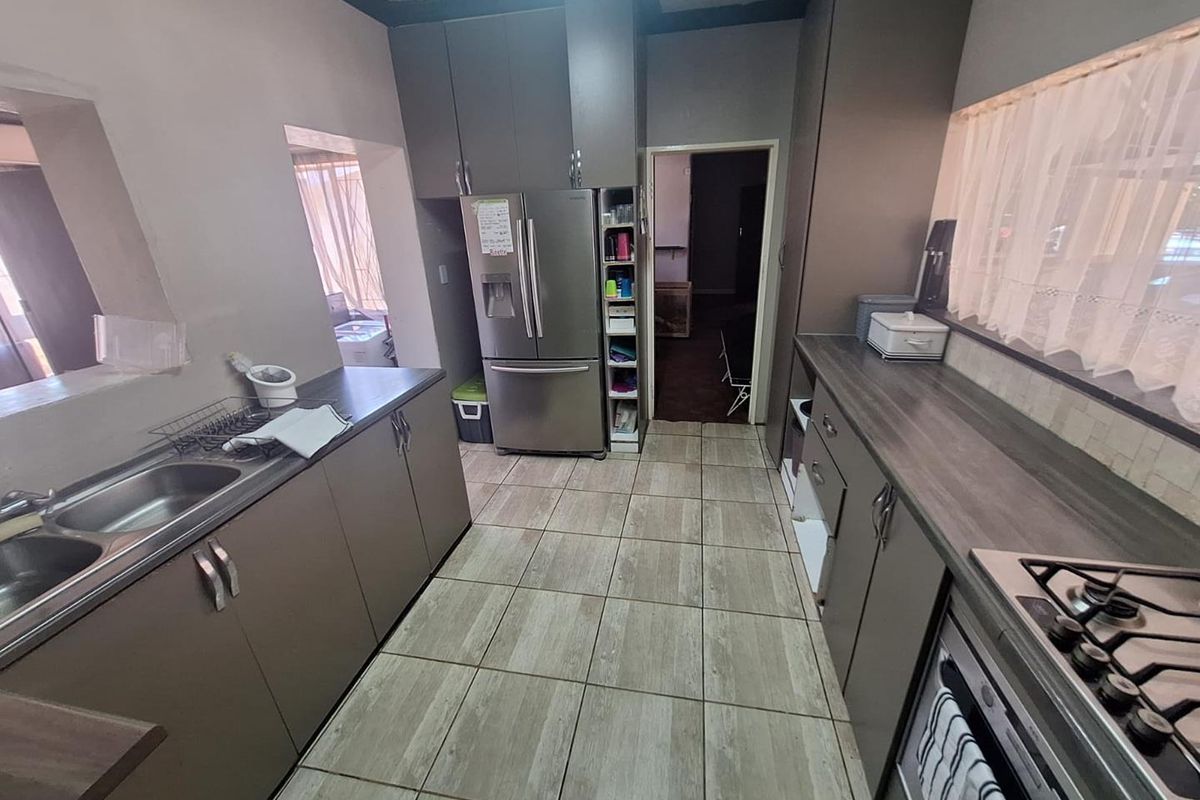 “Big on Space, Big on Potential” - Photo 4