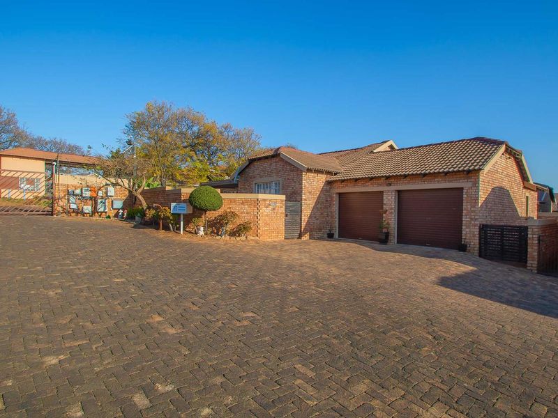 Face-brick Elegance Set In 158m of Home Sweet Home. - Photo 2