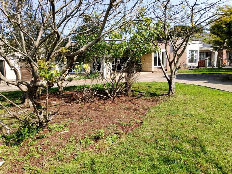 **Fabulous Property Investment: Ideal for Family Farm or Events Venue** - Photo 3