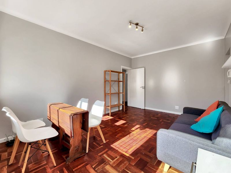 Fabulous flat just off Kloof Street - Photo 7