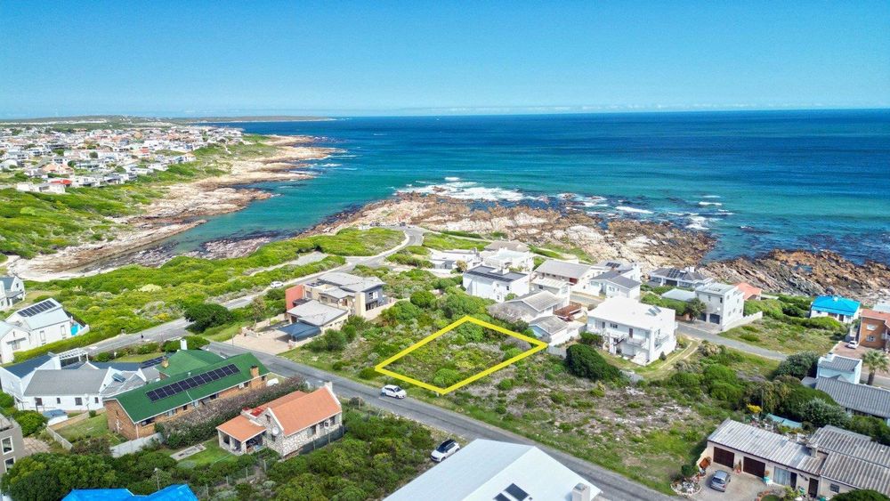 Location of Plot in - 190 meters walking distance away from Stanfords Cove "Beach" (on our left).