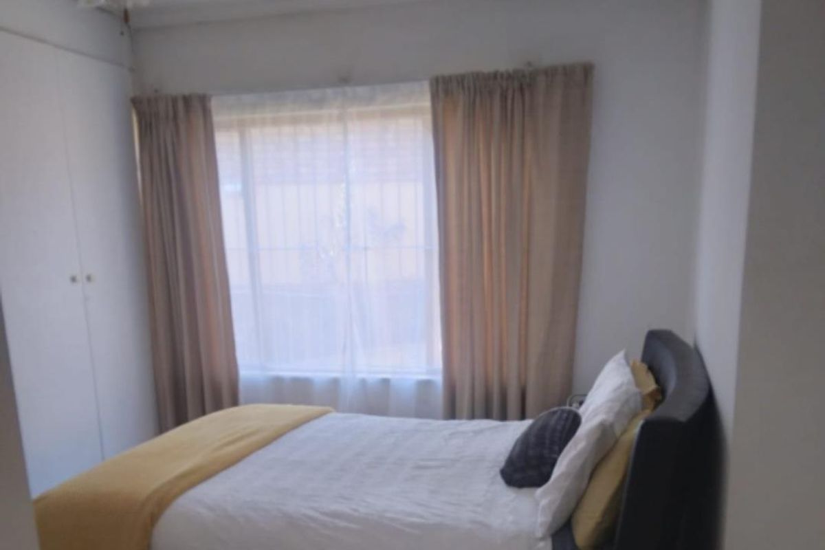 Two-Bedroom Cluster for Sale with Spacious Convertible Loft - Photo 5