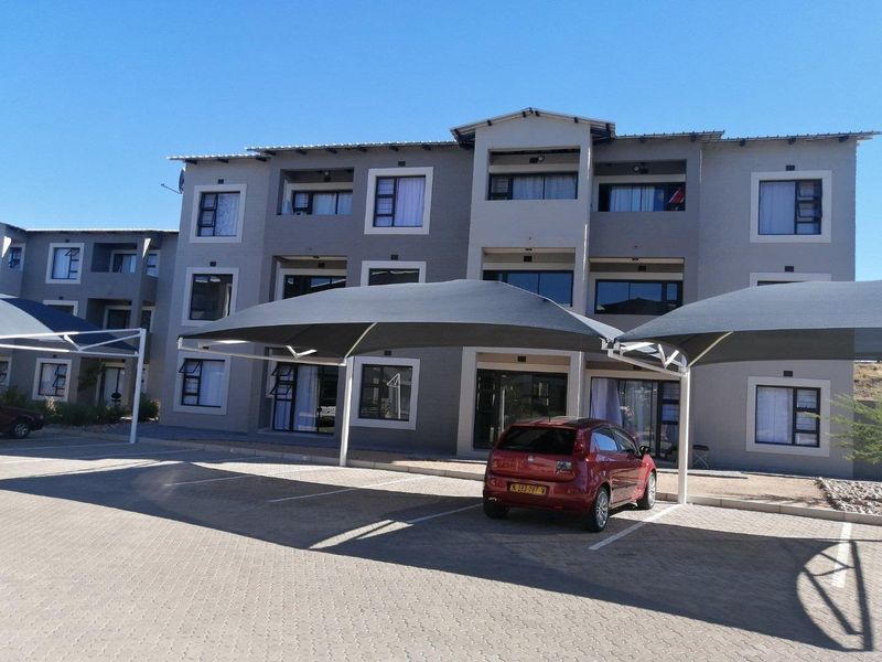 Modern 2-Bedroom Apartment with Balcony - Photo 10