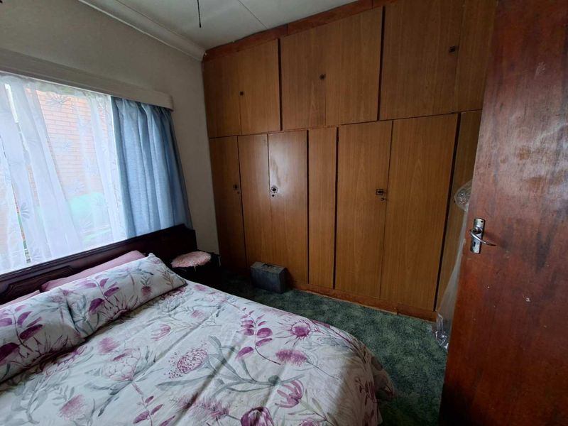 3 Bedroom Home with Flatlet for Sale - Photo 10