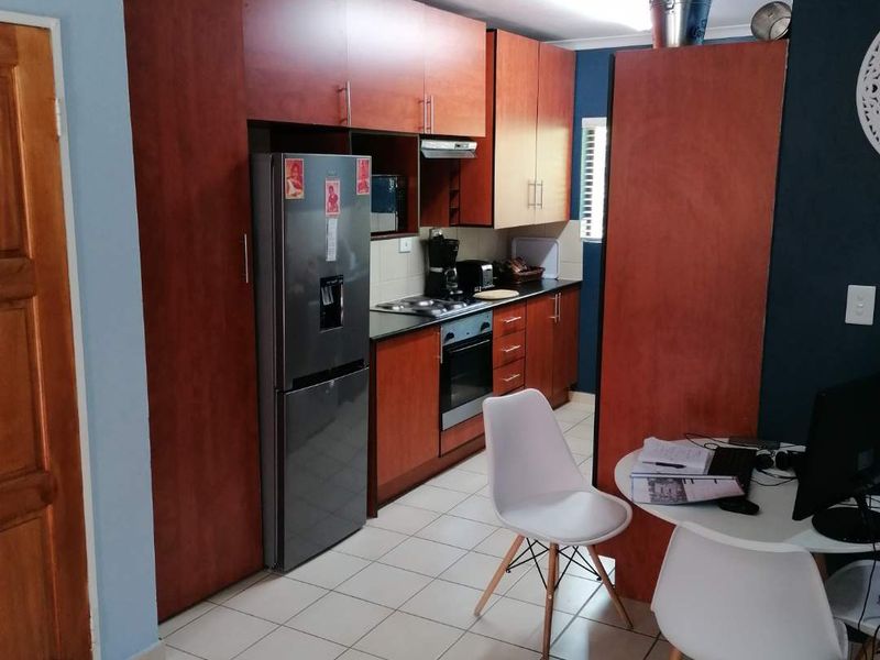 2 Bed, 1 Bath Apartment to rent - Photo 6