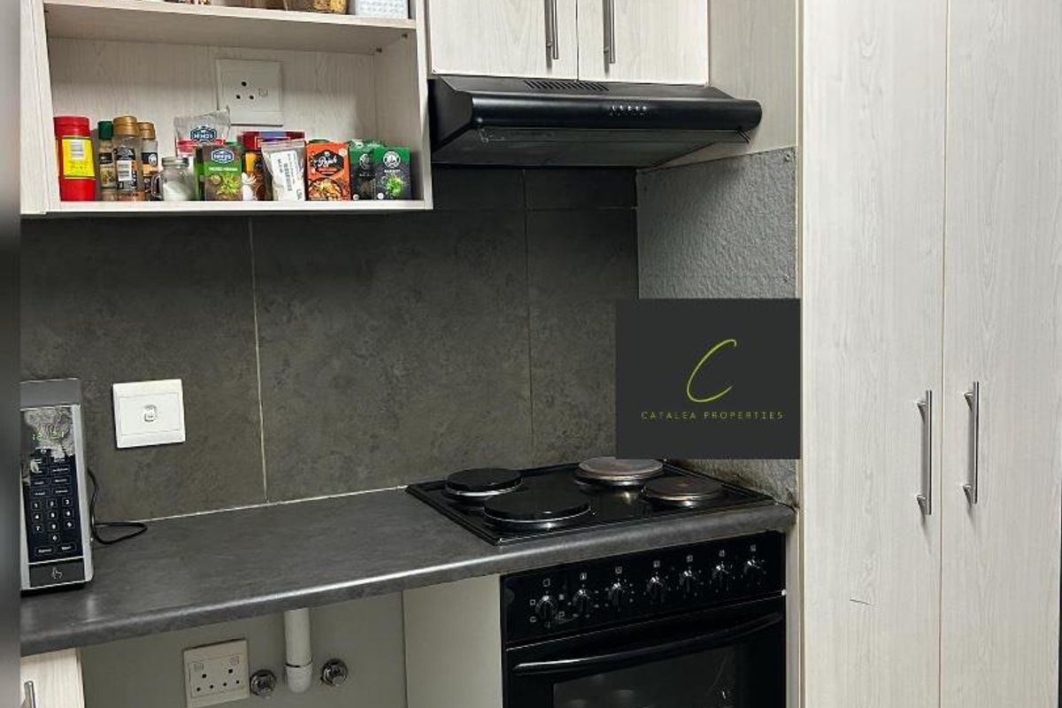 Riverport Apartments - Photo 2