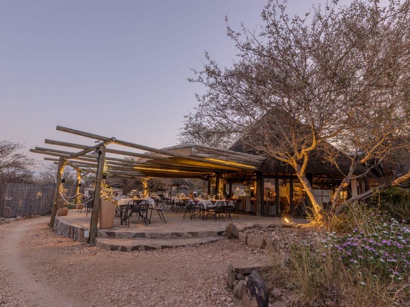 Beautiful Lodge Minutes from Windhoek - Photo 5