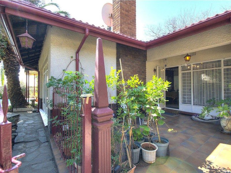 Brackenhurst proper meyersdal side family home - Photo 10