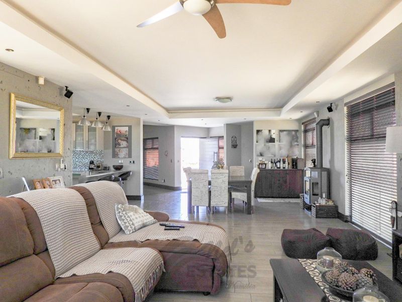 Spectacular House For Sale at Afrodite Beach - Photo 6